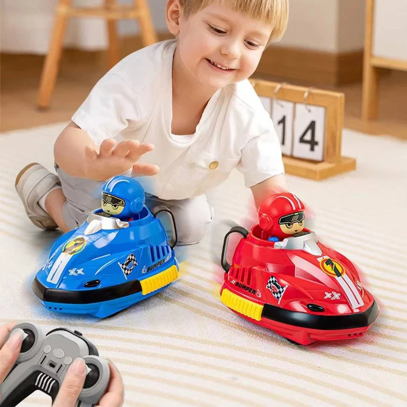 Remote Control Bumper Car Set with Eject Feature, 2 Pack for Kids - Image 2