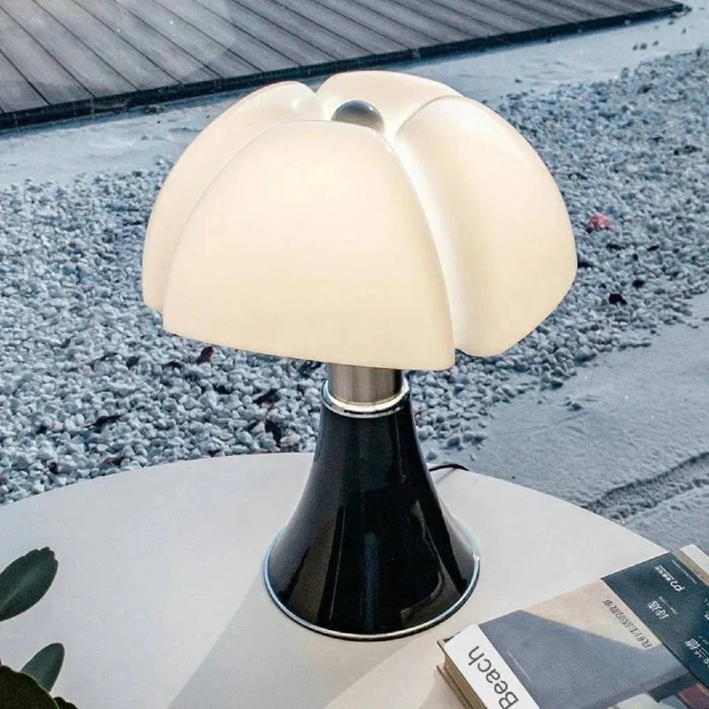 Adjustable Dimmable LED Flower Table Lamp with Modern Design - Image 3