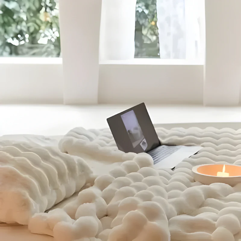 All Season Blanket with Elegant Design - Image 11