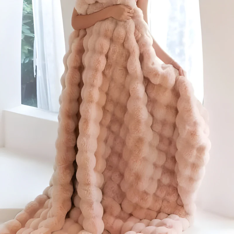All Season Blanket with Elegant Design - Image 7