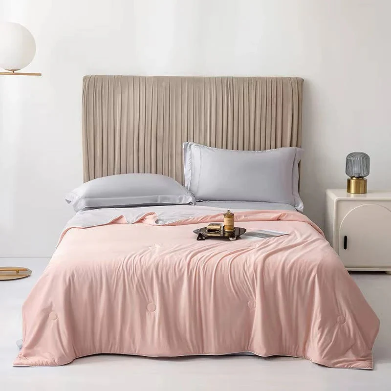 Lightweight Cooling Blanket with Ice Silk Fabric for Summer - Image 6