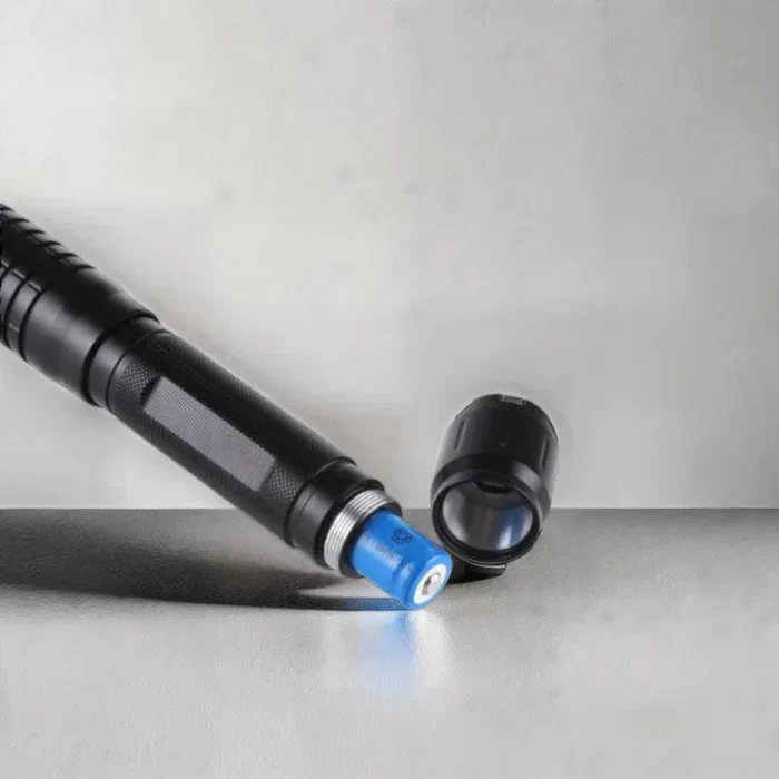 Burning Blue High-Power Tactical Laser Torch - Image 4