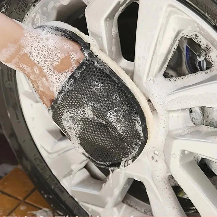 Microfiber Car Cleaning Towel with Dual Sided Wool and Mesh - Image 5