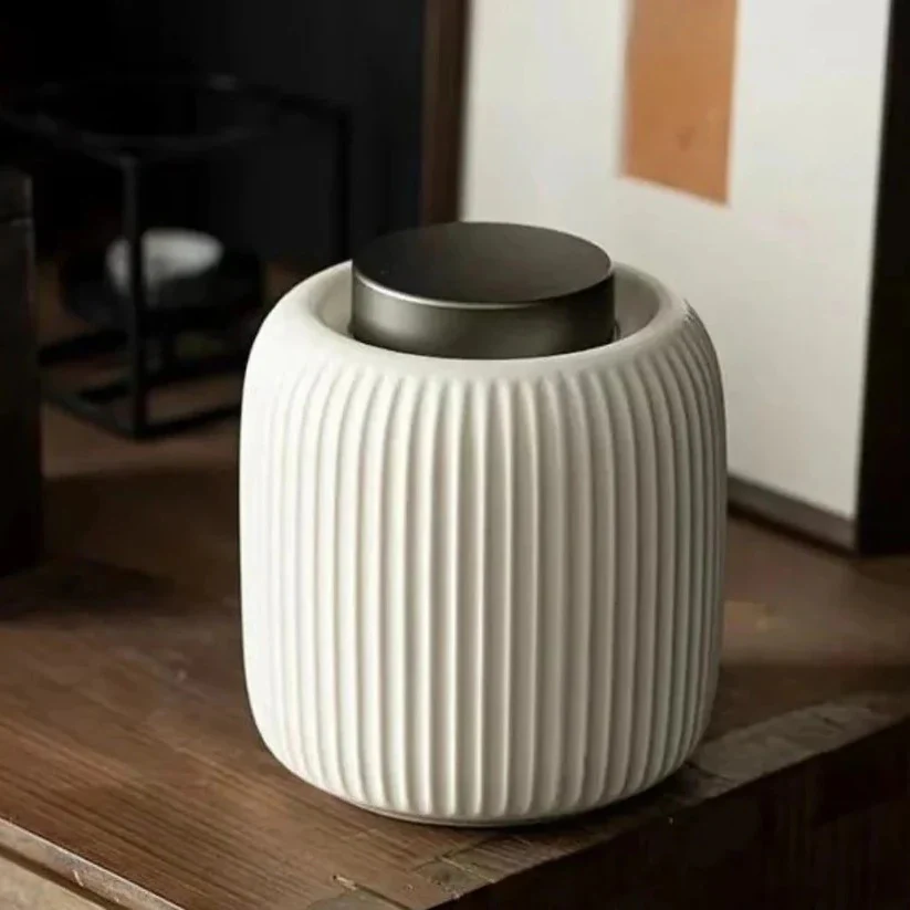 Ceramic Pet Urn with Secure Lid for Memorial Keepsake - Image 6