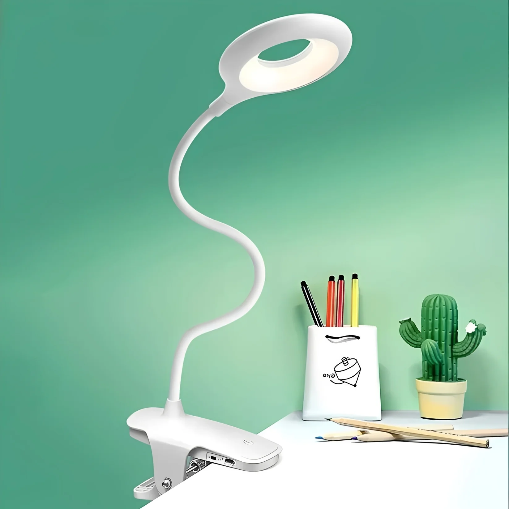 Clip-On Gooseneck LED Reading Light with Dimmable USB Rechargeable Design for Desk Use - Image 5