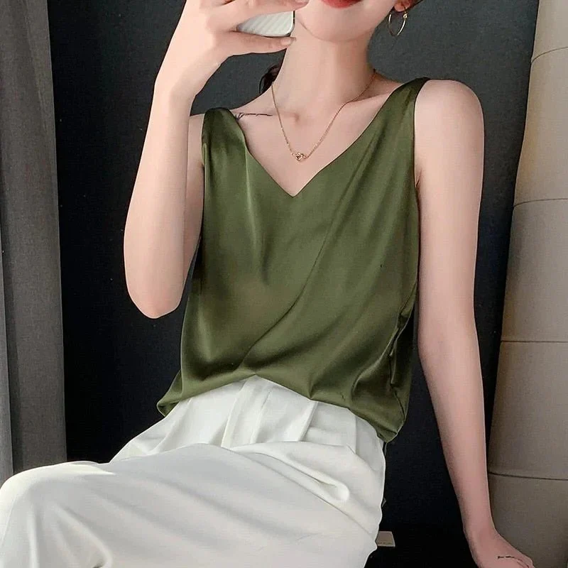 Women’s Fabric Tank Top Designed for Layering and Warm Weather - Image 3