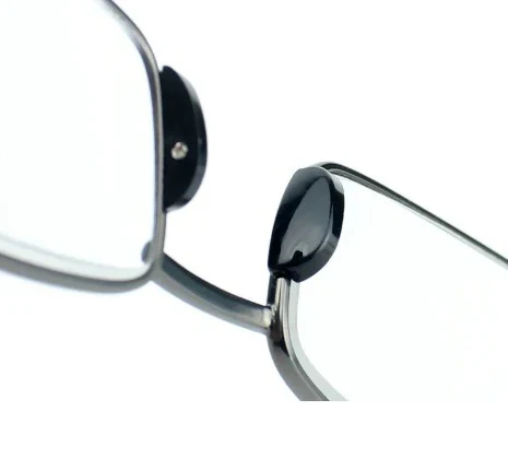 Lightweight Folding Reading Glasses with Compact Design - Image 3