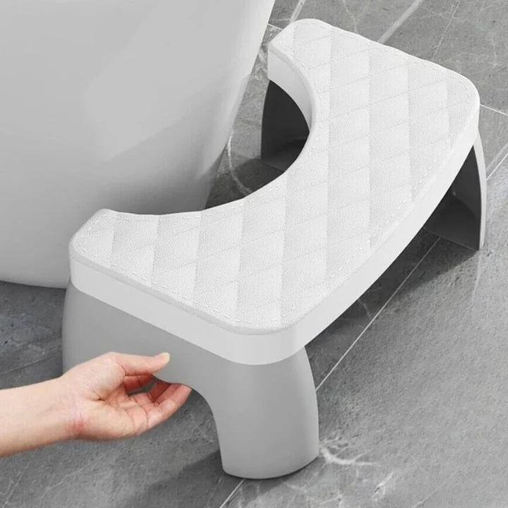 Bathroom Squat Stool with Curved Design - Image 3