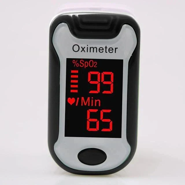 Digital Fingertip Pulse Oximeter with LED Display - Image 4