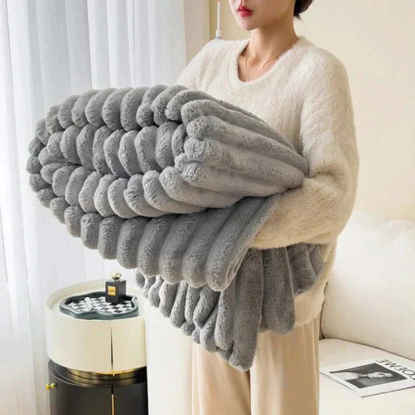 Faux Fur Throw Blanket for Couch and Bed with Plush Warmth - Image 2