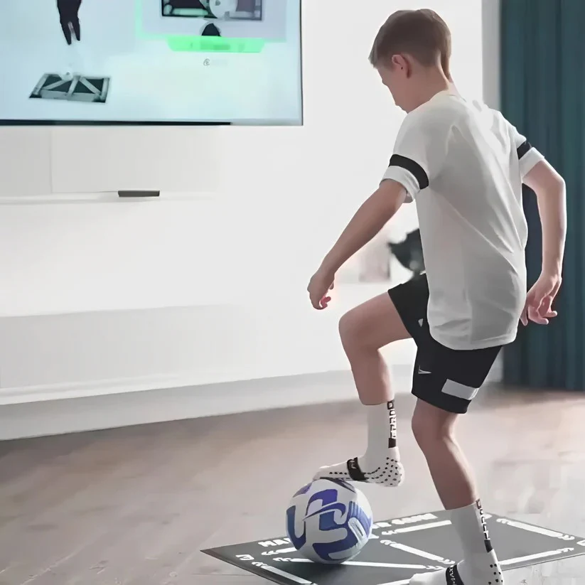 Football Training Mat with Interactive Video Coaching System - Image 4