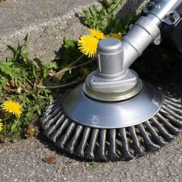 Heavy Duty Carbon Steel Weed Brush for Grass and Pavement - Image 2