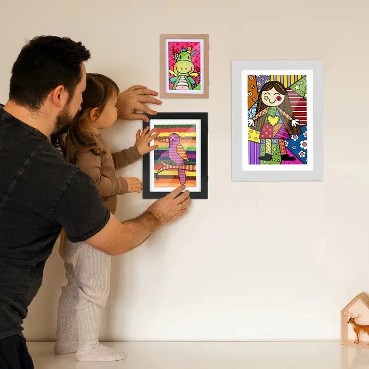 Kids Artwork Storage Frame, Up to 150 Drawings - Image 4