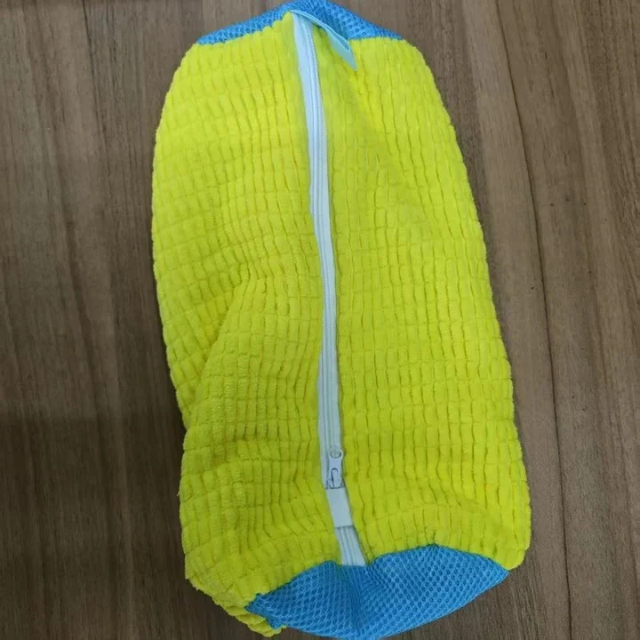 Laundry Footwear Pouch and Shoe Washing Bag - Image 2
