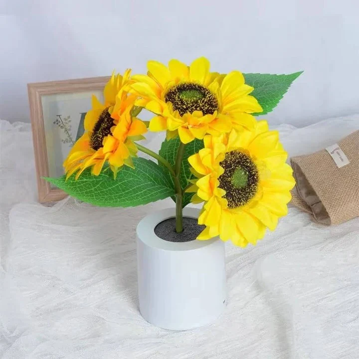 USB Rechargeable LED Sunflower Lamp with Adjustable Stem - Image 4