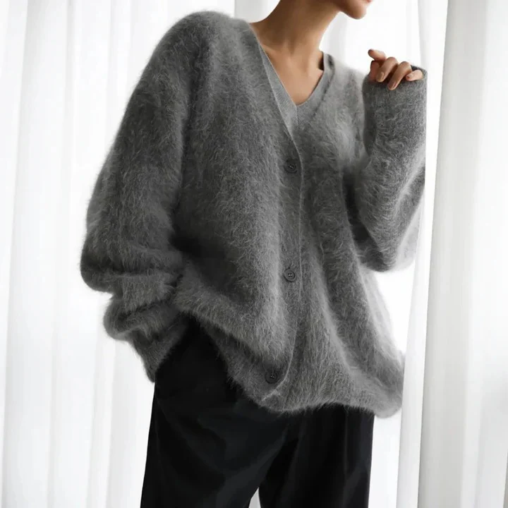 Soft Cashmere Women’s Sweater with Classic Round Neck Winter Knitwear - Image 4