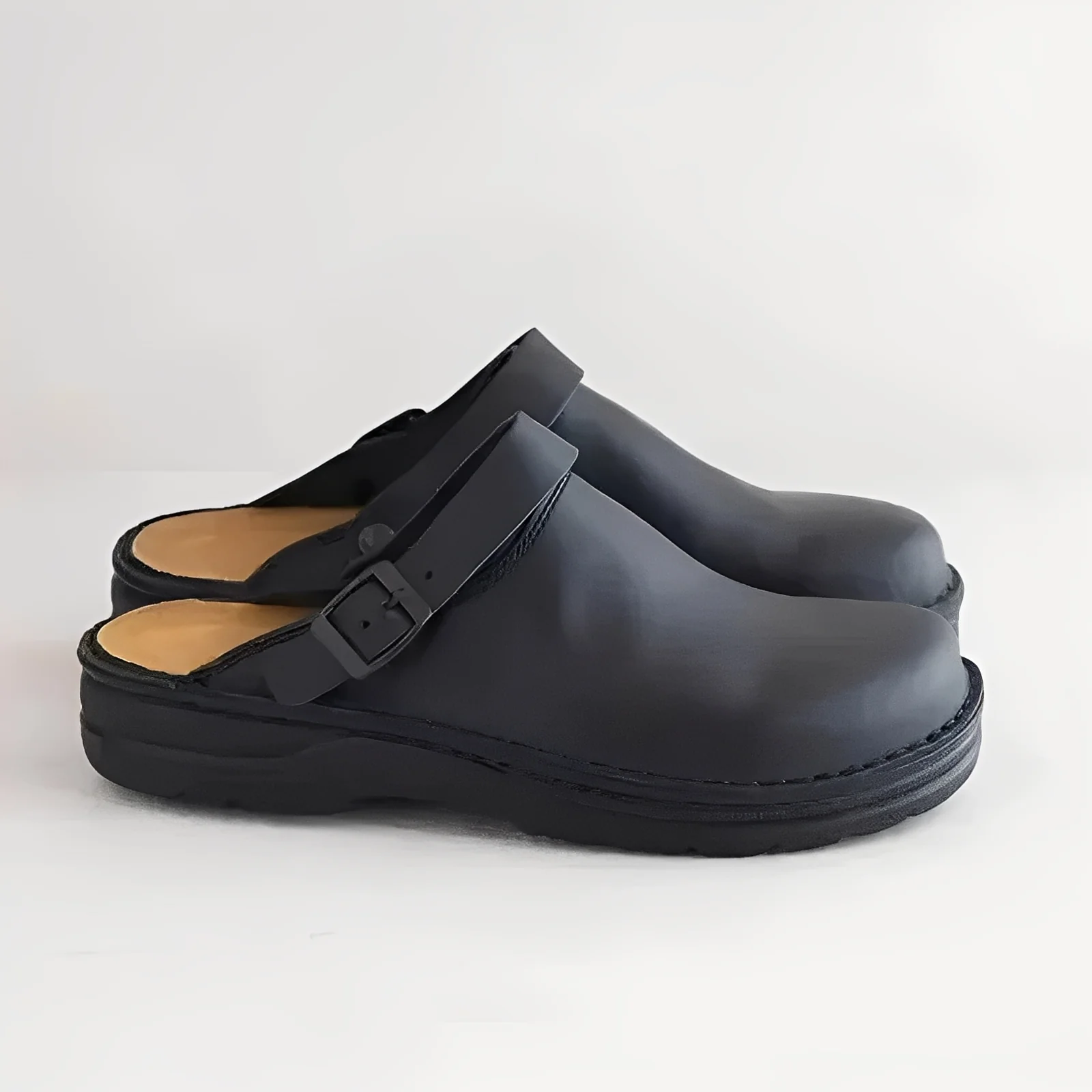 Men's Leather Slippers with Supportive Insole - Image 5