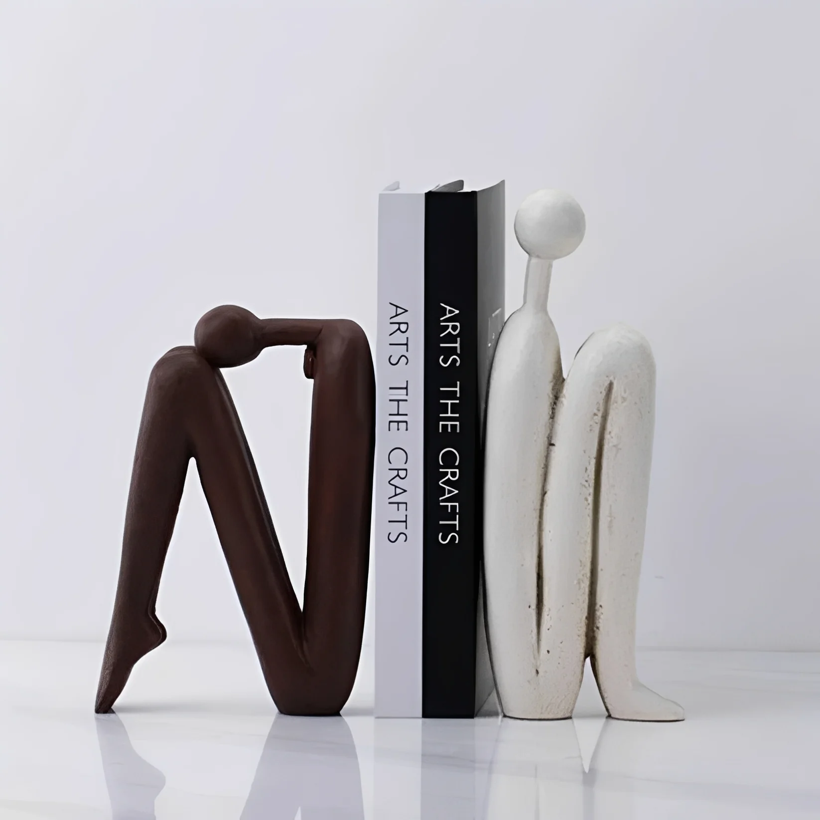 Polyresin Decorative Bookends for Home and Office, Set of 2 - Image 4