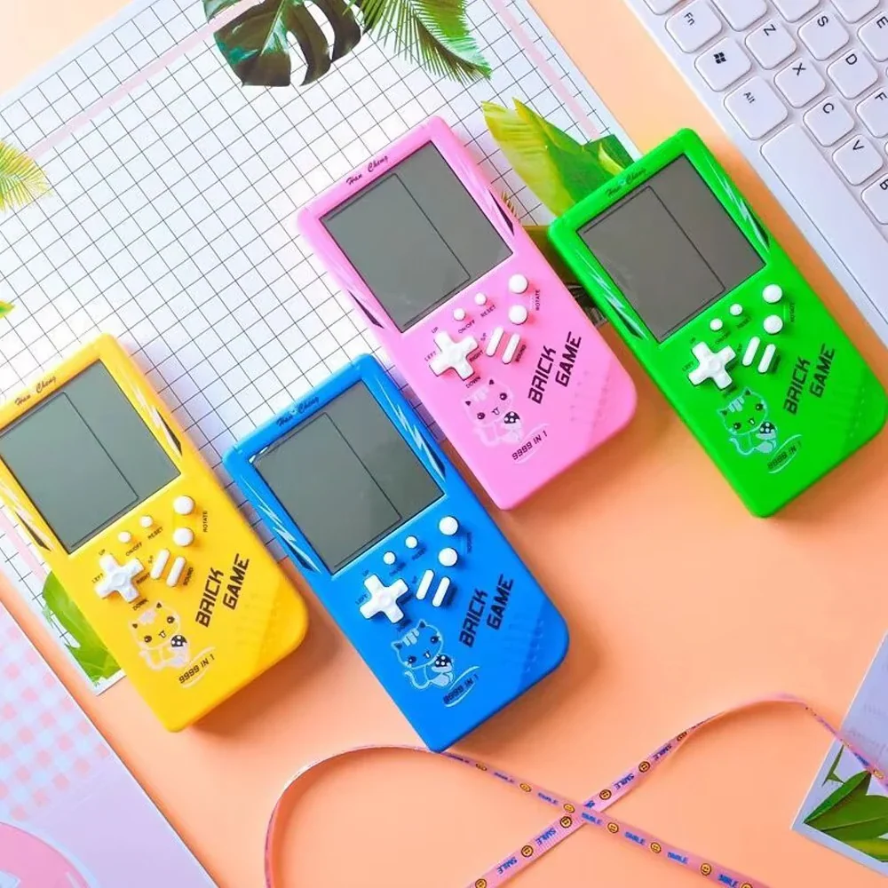 Portable Classic Game Console Kids’ Edition - Image 5