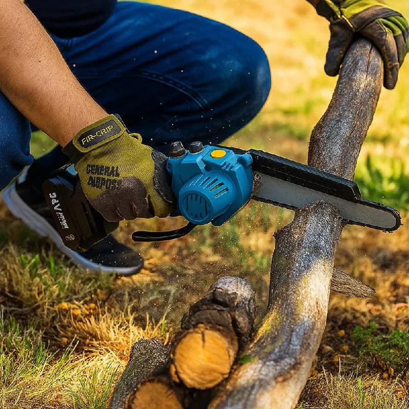 Portable Electric Chainsaw with Fast Precision Cutting for Outdoor Use - Image 4