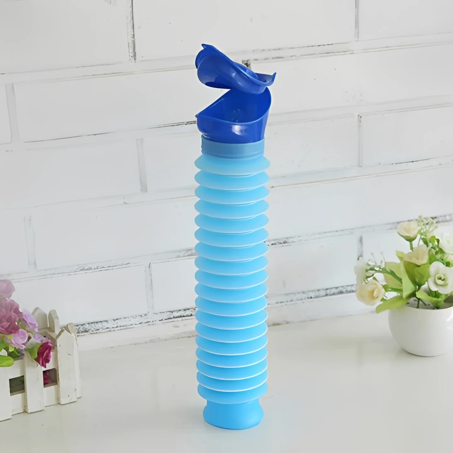 Portable Emergency Toilet with Leak Proof Seal