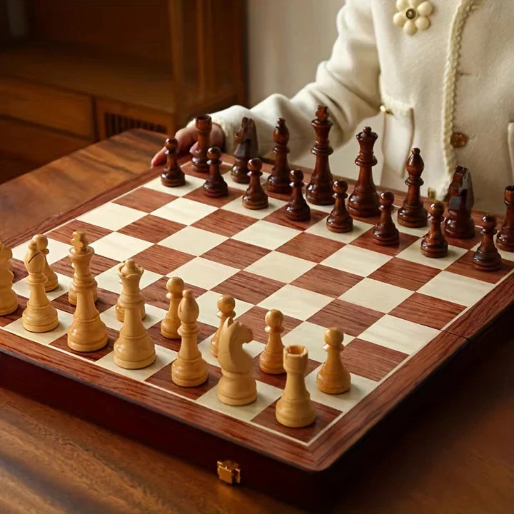 Portable Wooden Chess Set with Storage Compartment - Image 4