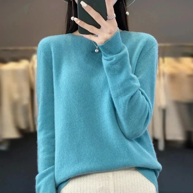 Merino Wool Sweater for Fall and Winter - Image 3