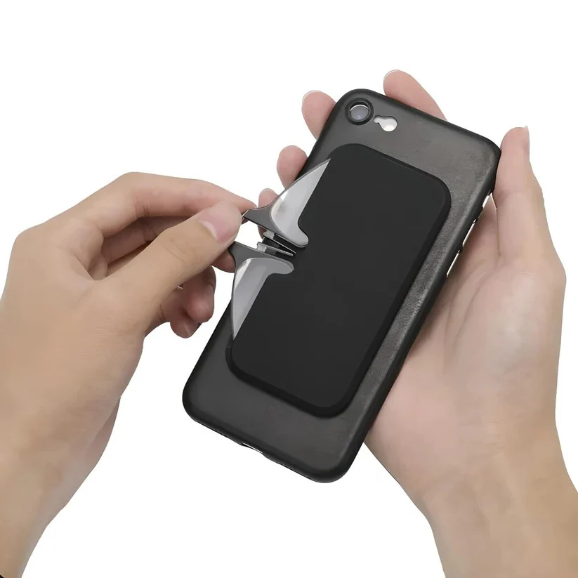 Retractable Silicone Nose Grip with Flat Folding Design and Carry Case - Image 5