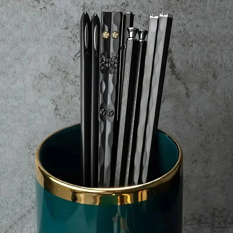 Reusable Chopsticks Set of 5 Pairs with Non Slip Grip Design - Image 5