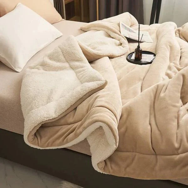 Super Soft Plush Fleece Throw Blanket for Couch and Bed Use - Image 2