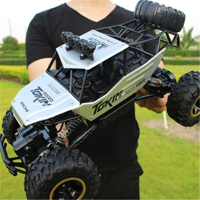 1:12 Scale Remote Control Monster Truck, 4WD - Image 3