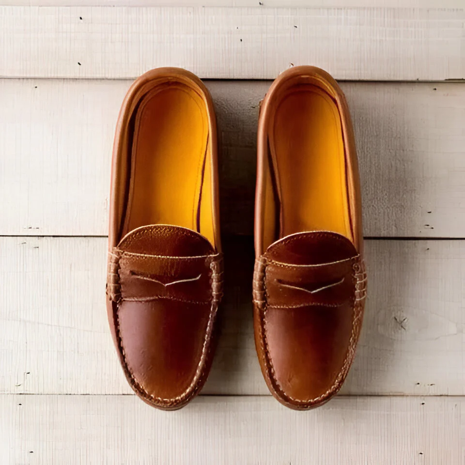 Women’s Retro PU Leather Low Heel Slip-On Loafer - Image 4