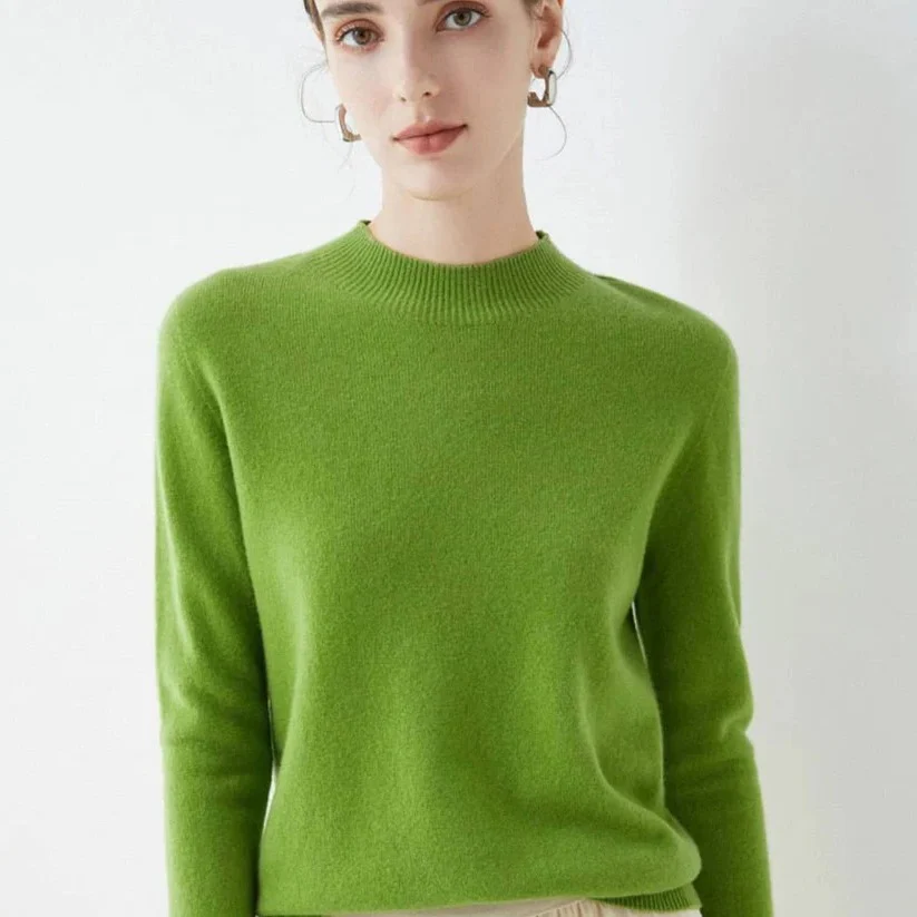 Women's Cashmere Knit Pullover Sweater for Cold Weather - Image 4