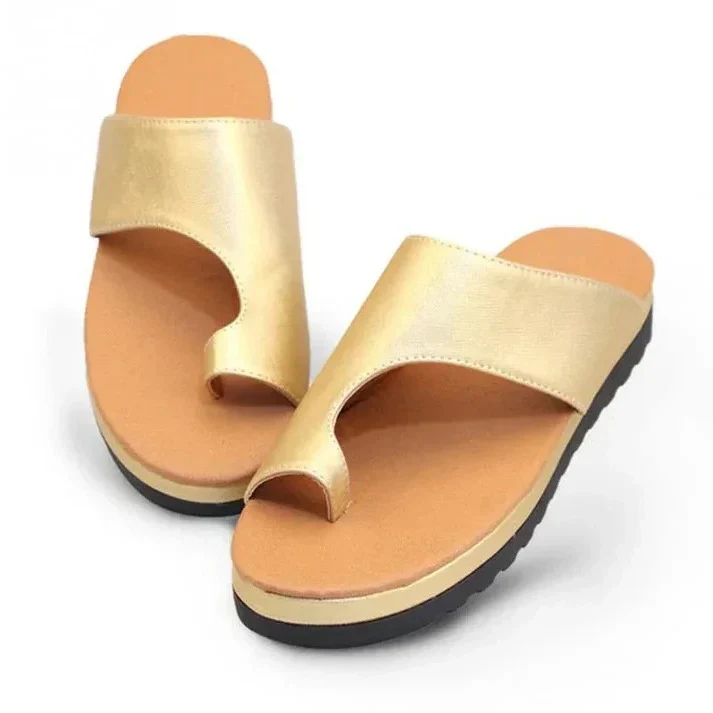 Women's Thick Sole Platform Sandals with Toe Ring Strap and Suede Upper Finish - Image 12