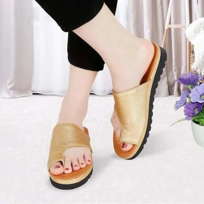 Women's Thick Sole Platform Sandals with Toe Ring Strap and Suede Upper Finish - Image 15