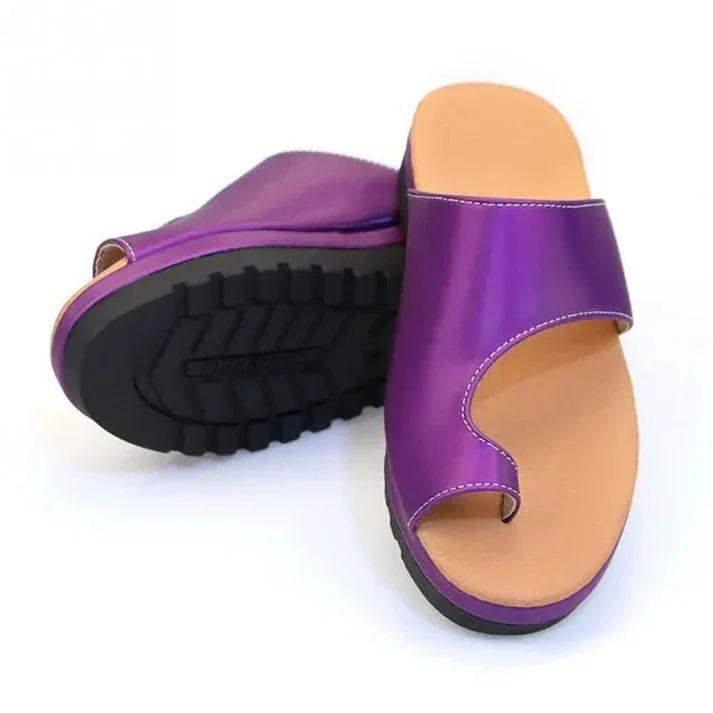 Women's Thick Sole Platform Sandals with Toe Ring Strap and Suede Upper Finish - Image 6