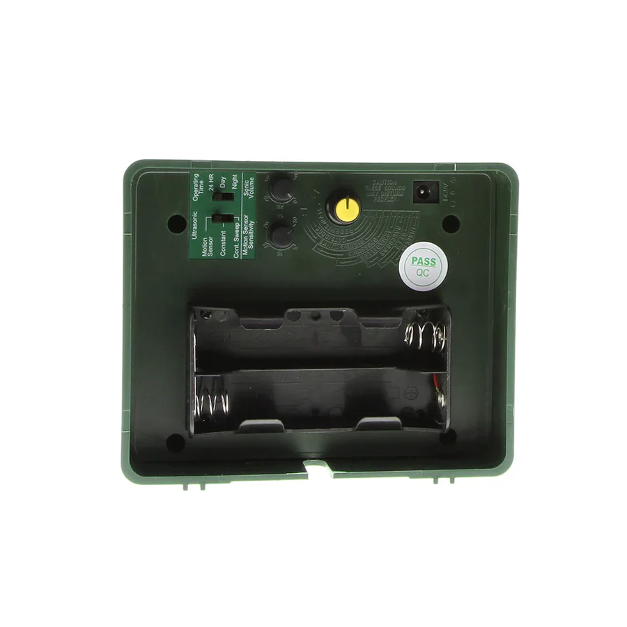 Woodpecker Ultrasonic Repeller for Effective Bird Control - Image 7
